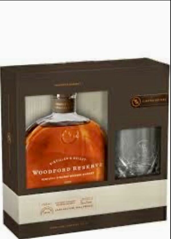 Wodford bourbon whiskey gift set